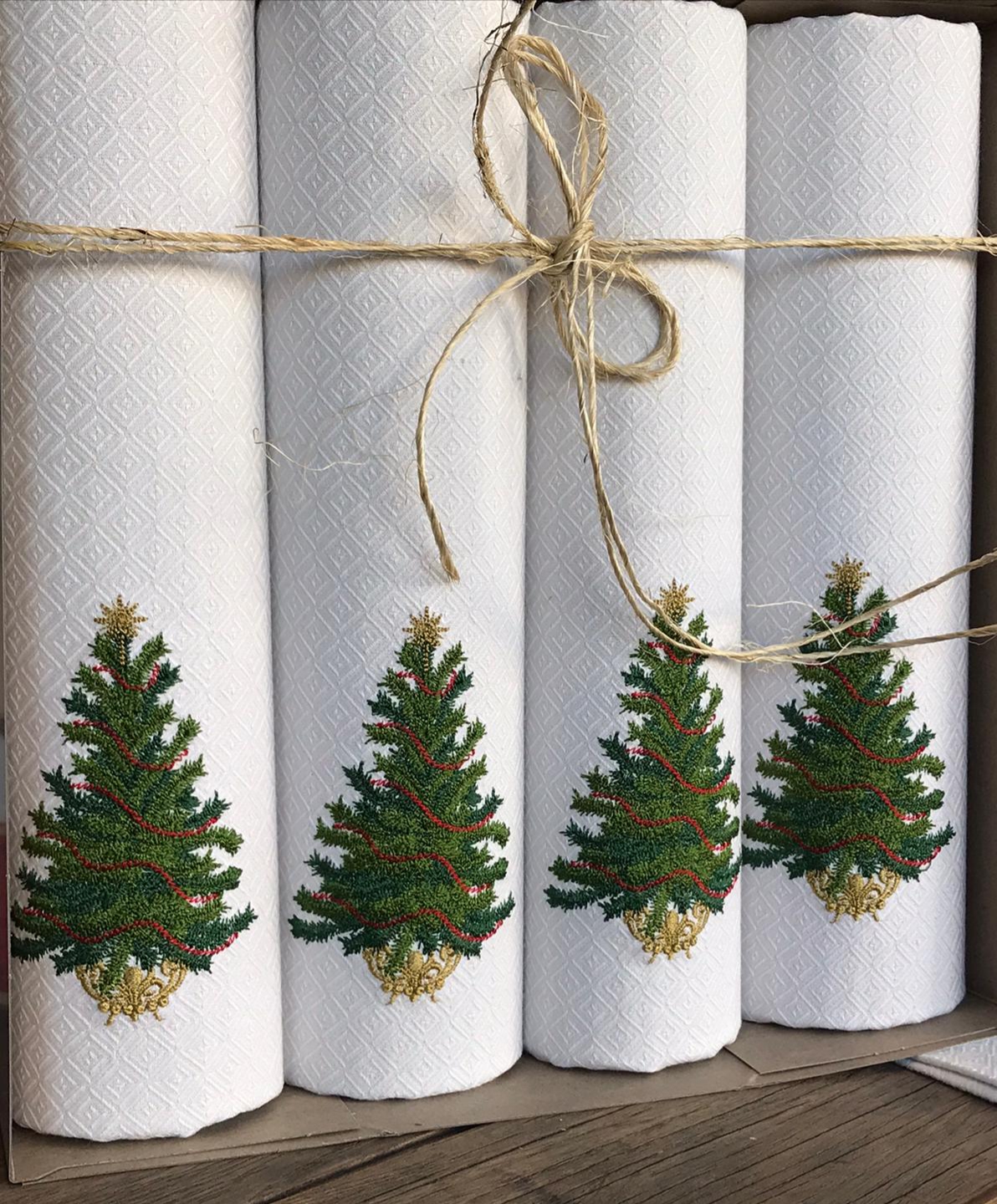 Set of 4 Christmas Tree Kitchen Towels - Jan de Luz Linens