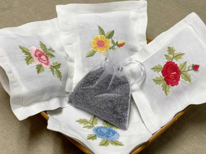 set of 4 drawer lavender linen sachets with embroidery